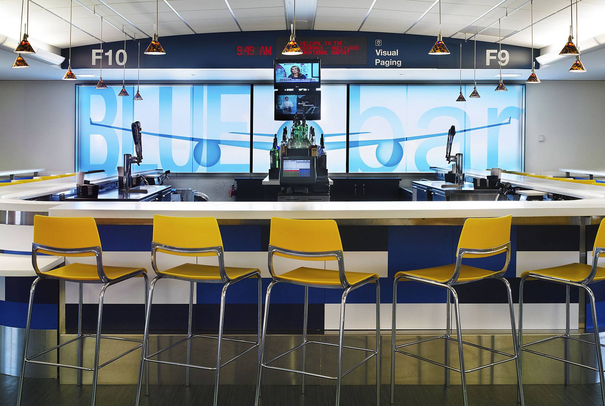 Ft Lauderdale Airport Blue Bar for DNC